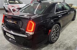 کرایسلەر 300